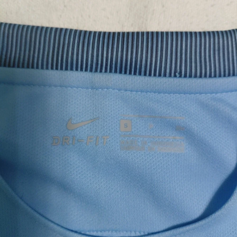 Manchester City Nike Shirt 2016-2017 Football Soccer Jersey Size Small Dri Fit